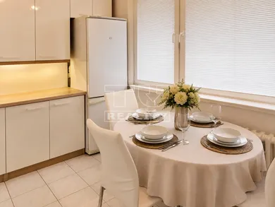 Byty na predaj 3-izbový, Bratislava-Podunajské Biskupice · €255 000