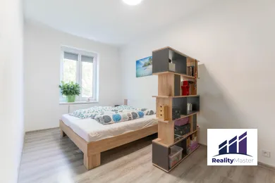 Mieszkania na sprzedaż, 3-pokojowe, Bratislava-Rača · €219 000