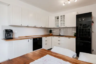 Na predaj 3-izbový byt, 70 m², Bratislava-Dúbravka, Nejedlého