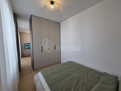 Na prenájom 2-izbový byt, 37 m², Bratislava-Nové Mesto, Račianska