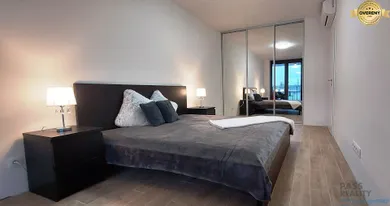 Na prenájom 2-izbový byt, 51 m², Bratislava-Nové Mesto, Junácka