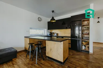 Houses for sale, 4-room in Miloslavov · €400,000