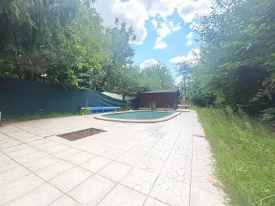 Działki na sprzedaż, Komárno · €75 000