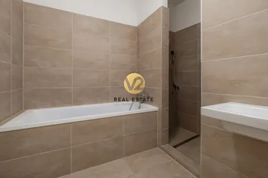 Na predaj 4-izbový byt, 87 m², Nitra, Piaristická