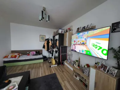Na predaj 1-izbový byt, 38 m², Šaľa, Jazerná