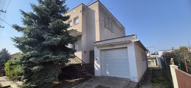 Na predaj 5-izbový dom, 148 m², Kráľová pri Senci