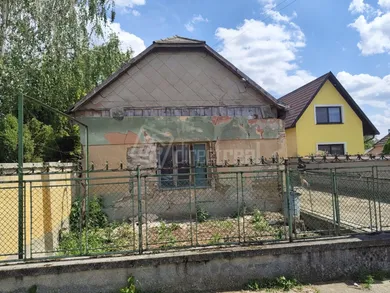 Na predaj pozemok, 861 m², Košúty