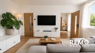 Na prenájom 1-izbový byt, 36 m², Bratislava-Ružinov, Banšelova