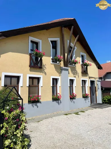 Domy na predaj 5-izbový, Hrubý Šúr · €621 725