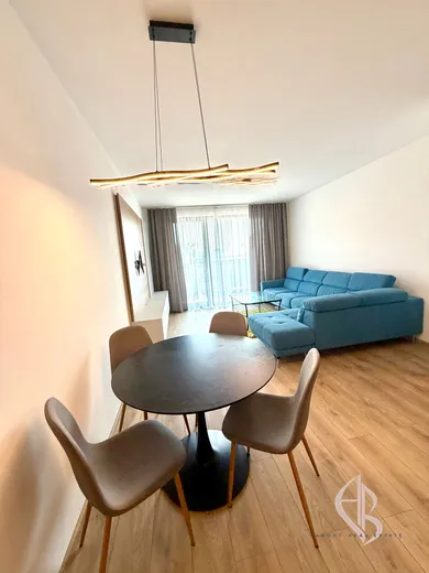 Na prenájom 2-izbový byt, 60 m², Banská Bystrica, Severná