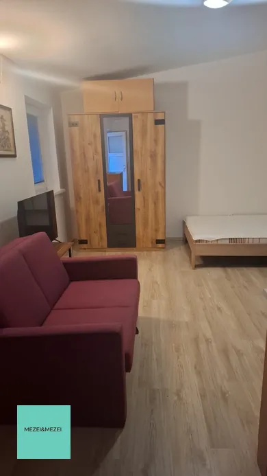 Na prenájom 1-izbový byt, 30 m², Trnava, Jánošíkova