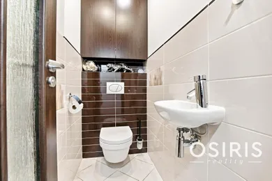 Na predaj 4-izbový dom, 130 m², Ivanka pri Dunaji, Školská