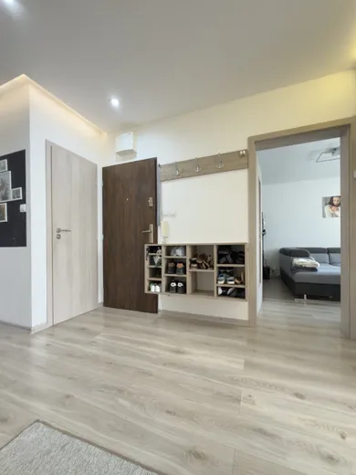 Na predaj 2-izbový byt, 58 m², Košice-Staré Mesto, Lomená