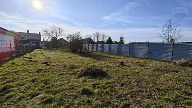 Участки на продажу, Nové Zámky · €100 000