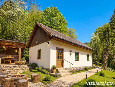 Domy na sprzedaż, 2-pokojowe, Žarnovica · €58 000