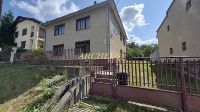 Na predaj 5-izbový dom, 244 m², Poproč, Lesná