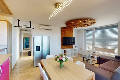 Mieszkania na wynajem, 4-pokojowe, Bratislava-Petržalka · €1400