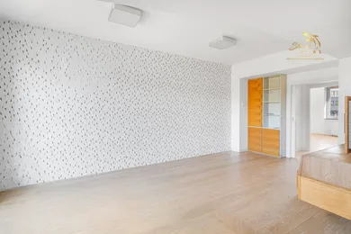 Na predaj 3-izbový byt, 77 m², Bratislava-Staré Mesto, Šancová