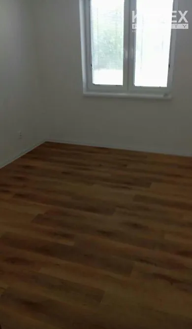 Na predaj dom, 110 m², Vranov nad Topľou, Lomnická