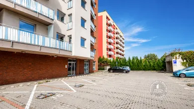 Objekty na prenájom, Bratislava-Petržalka · €30