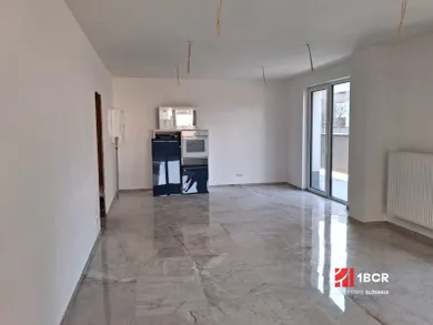 Коммерческие помещения на продажу, Stupava · €145 000