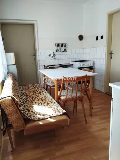 Na predaj 3-izbový dom, 130 m², Kalinovo