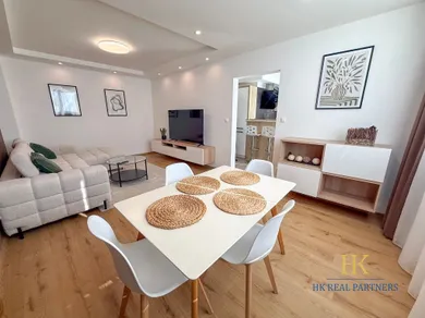 Na prenájom 2-izbový byt, 62 m², Bratislava-Dúbravka, Dúbravčická