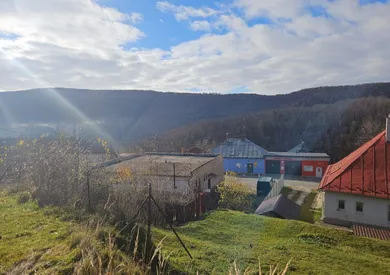 Komerčné priestory na predaj, Zlatá Idka · €289 000