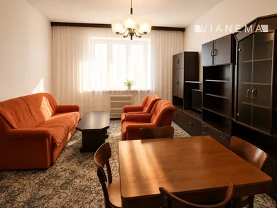 Na predaj 2-izbový byt, 91 m², Ilava, Mládežnícka