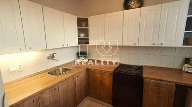 Na predaj 3-izbový byt, 66 m², Poprad