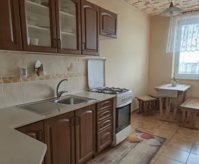 Na prenájom 3-izbový byt, 68 m², Bratislava-Petržalka, Gessayova