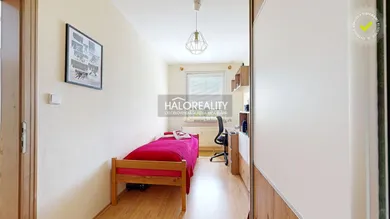 Na predaj 4-izbový byt, 97 m², Banská Bystrica