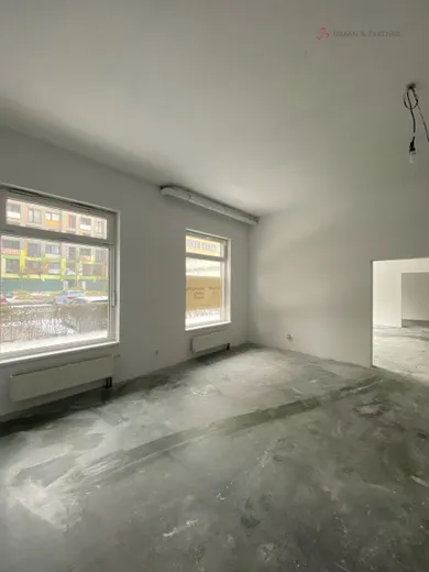 Na prenájom komerčné, 100 m², Bratislava-Dubravka, Nejedleho