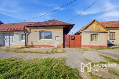 Eladó házak, Hlohovec · €144 900