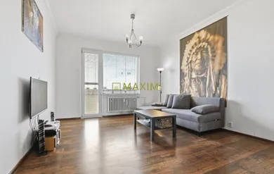 Na predaj 2-izbový byt, 42 m², Bratislava-Ružinov, Rovníková