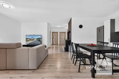 Na predaj dom, 122 m², Bellova Ves