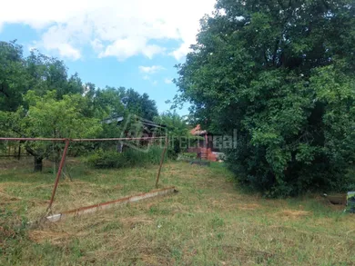 Na predaj pozemok, 523 m², Lučenec, Vinica