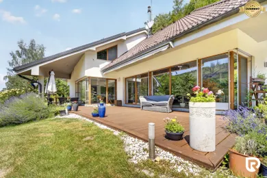 Domy na sprzedaż, 6-pokojowe, Trenčín · €790 000