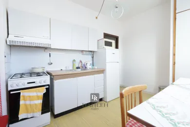 Na prenájom 1-izbový byt, 41 m², Bratislava-Lamač, Studenohorská