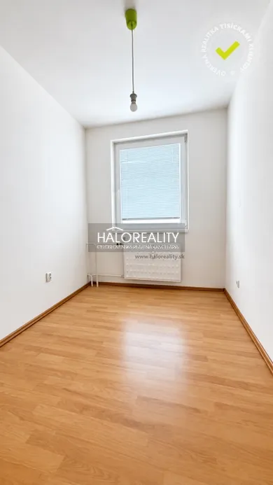 Na predaj 3-izbový byt, 61 m², Nové Zámky