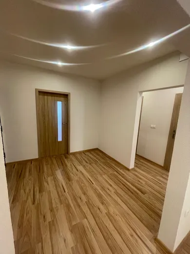 Byty na predaj 3-izbový, Prievidza · €149 000