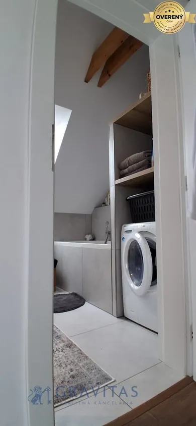 Na predaj 4-izbový dom, 200 m², Blatnica
