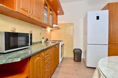 Na prenájom 2-izbový byt, 65 m², Nitra, Čajkovského
