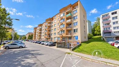 Na prenájom objekt, 17 m², Bratislava-Dúbravka, Cabanova