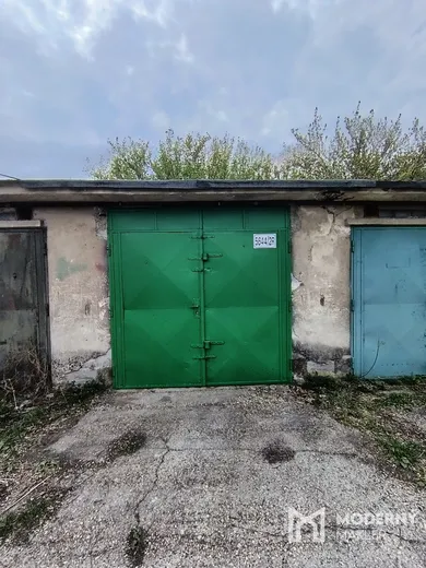 Objekty na predaj, Bratislava-Ružinov · €37 000