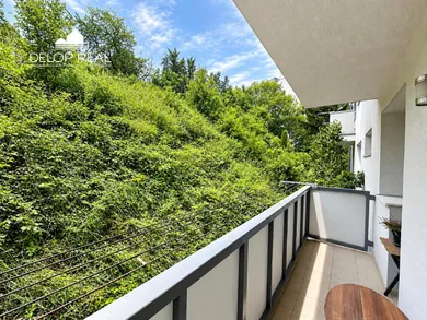 Na predaj 2-izbový byt, 55 m², Bratislava-Staré Mesto, Drotárska cesta