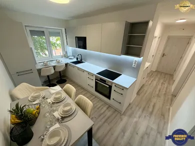 Byty na predaj 2-izbový, Komárno · €129 900