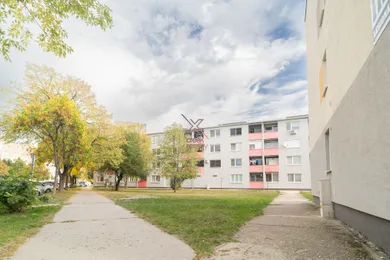 Byty na predaj 5-izbový, Sereď · €170 000