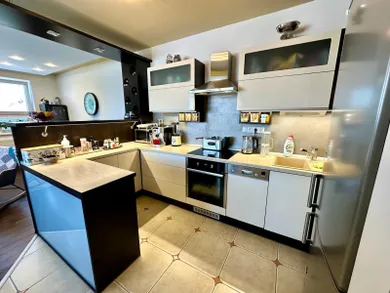 Na prenájom 3-izbový byt, 70 m², Trnava, Zelenečská ulica