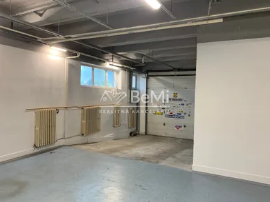 Na prenájom komerčné, 220 m², Žilina